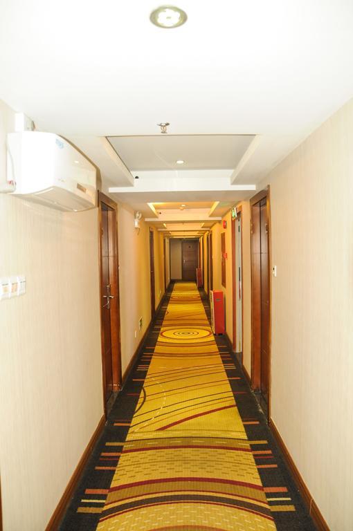 גואנגג'ואו Kaifu Hotel מראה חיצוני תמונה