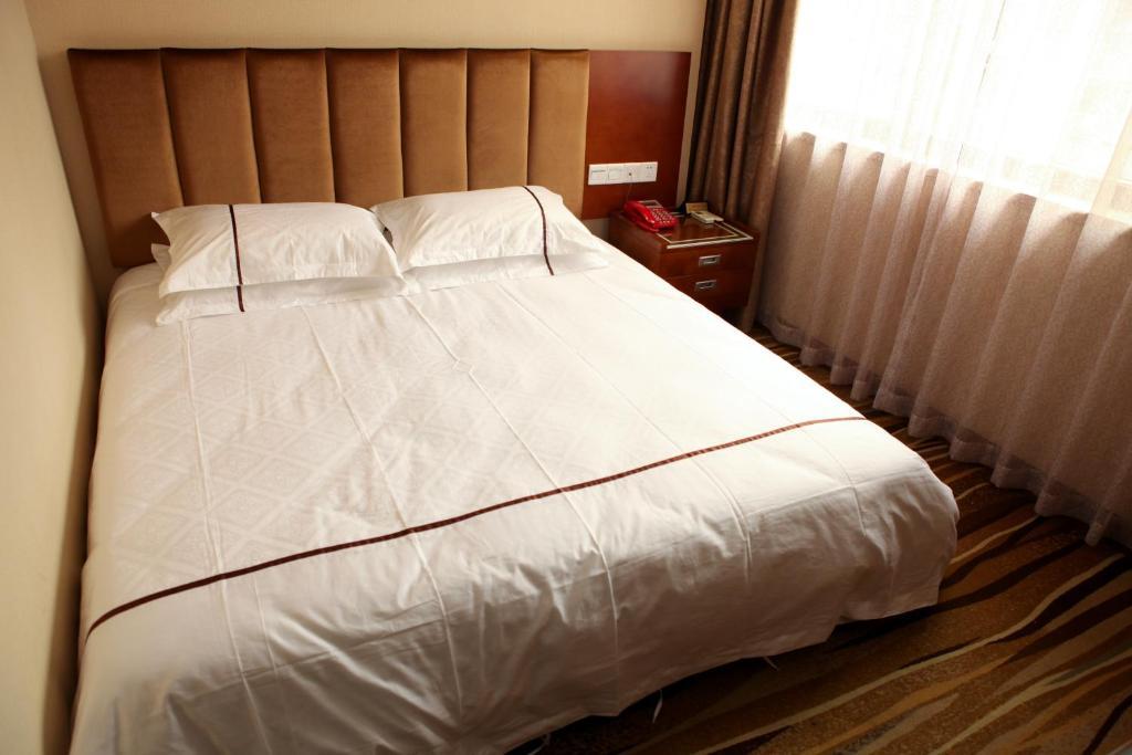 גואנגג'ואו Kaifu Hotel חדר תמונה
