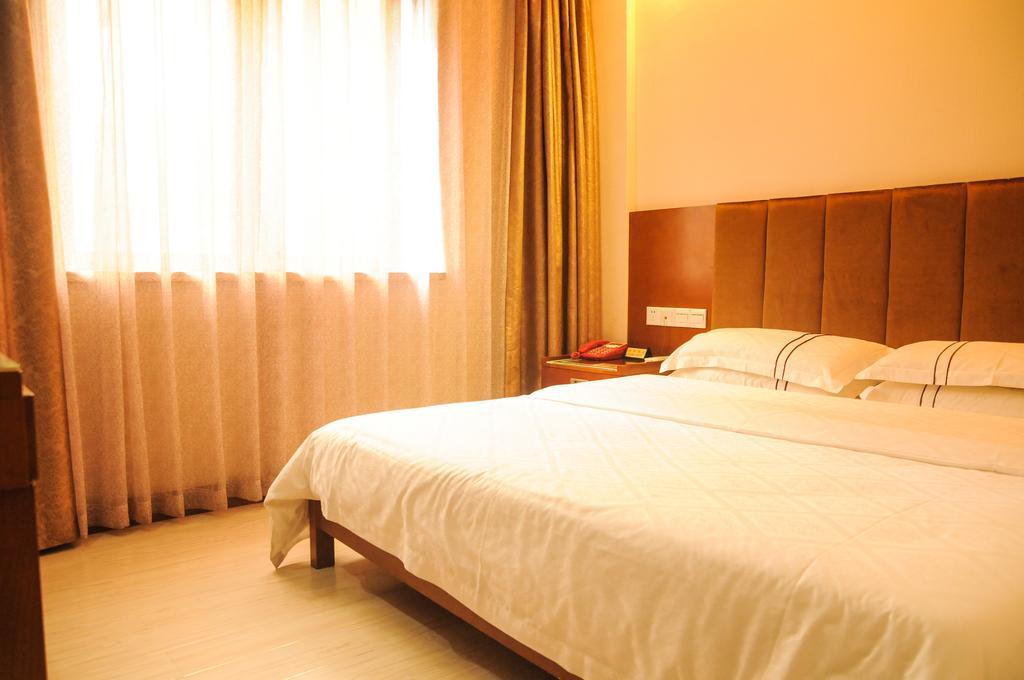 גואנגג'ואו Kaifu Hotel מראה חיצוני תמונה